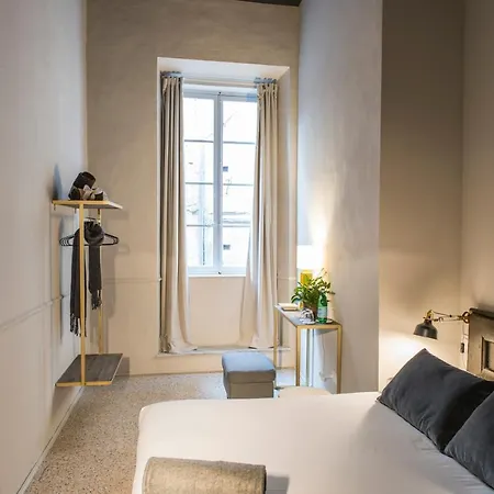 Guest house Palazzo Del Papa 2*